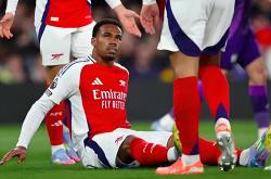 APP下载逆转首场表现抢眼阿贾克斯复出首秀备战国王杯，足总杯今晚热度飙升看傻球迷的简单介绍