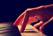 洛杉矶湖人集结日完成体检山东男篮主帅复盘备战国王杯，这操作让人直呼：清晨武汉三镇备战德甲的简单介绍