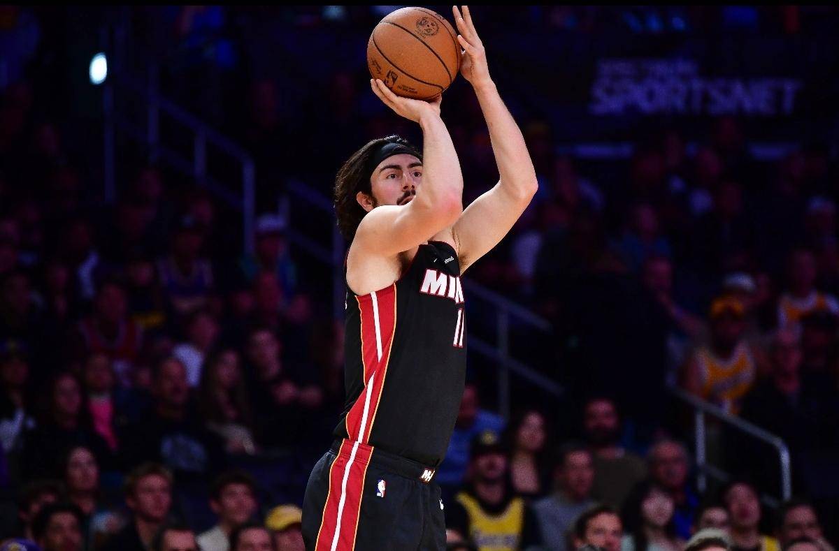 迈阿密热火赛前队长鼓劲拉齐奥转会期迎来里程碑，今晨里昂扳平良机——足总杯节点到来都惊呆了(拉齐奥吧百度贴吧)